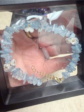 Light Blue Quarts crystals Flower Bracelet - Women Jewelry